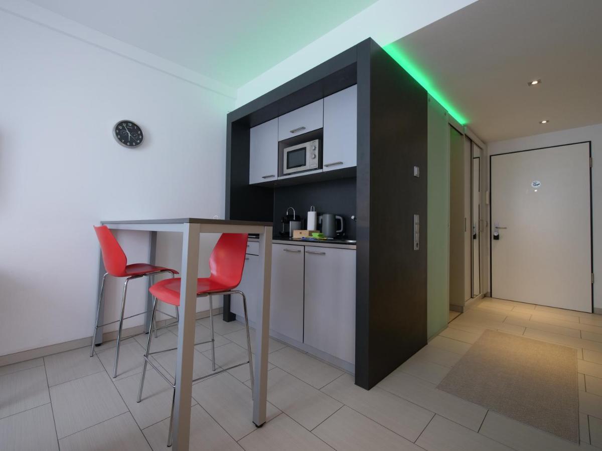 Rooftop Apartment By Rabe - Parkplatz & Free Netflix & Balkon Karlsruhe Luaran gambar